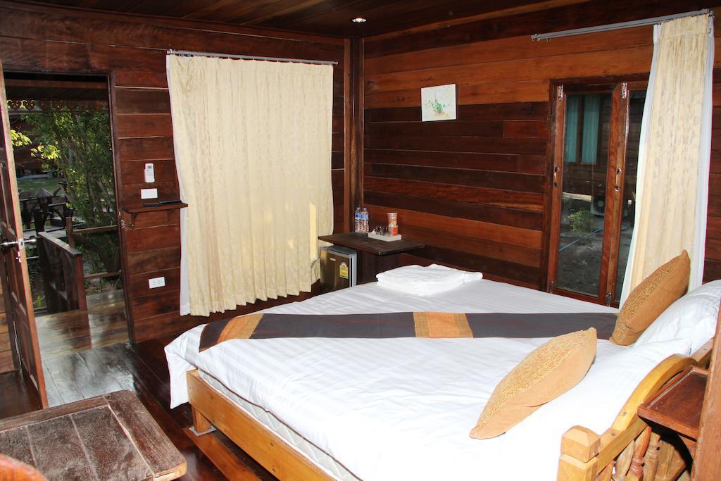 Burilamplai Resort Thung Yai Oda fotoğraf