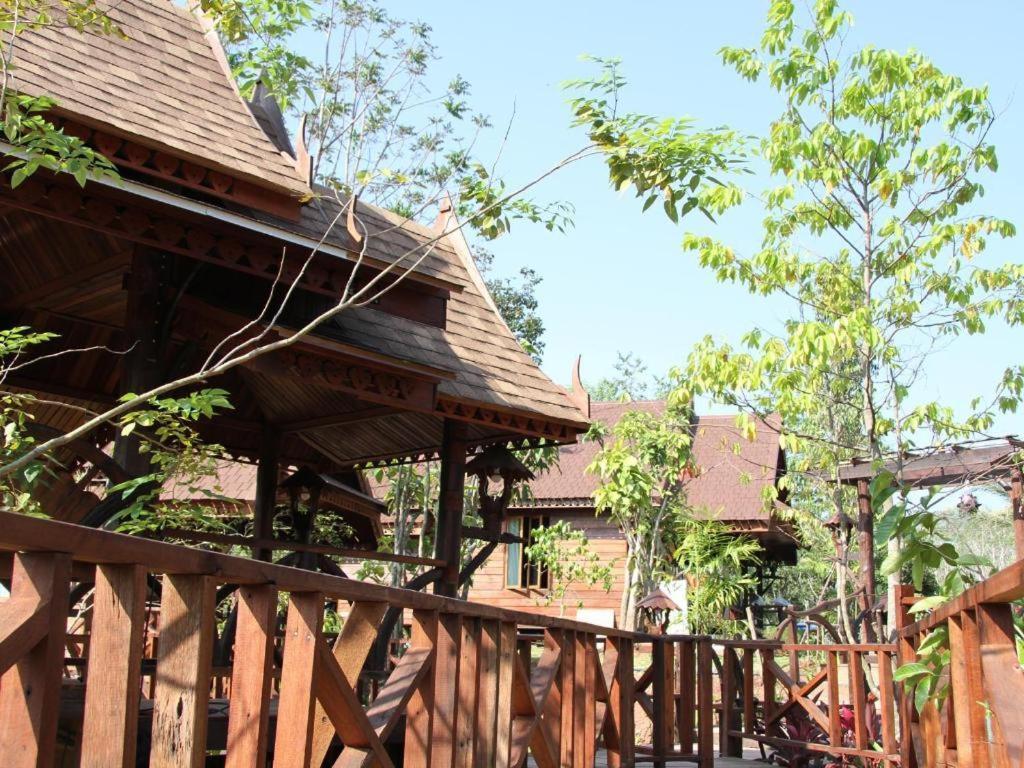 Burilamplai Resort Thung Yai Dış mekan fotoğraf