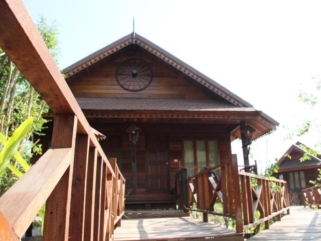 Burilamplai Resort Thung Yai Dış mekan fotoğraf