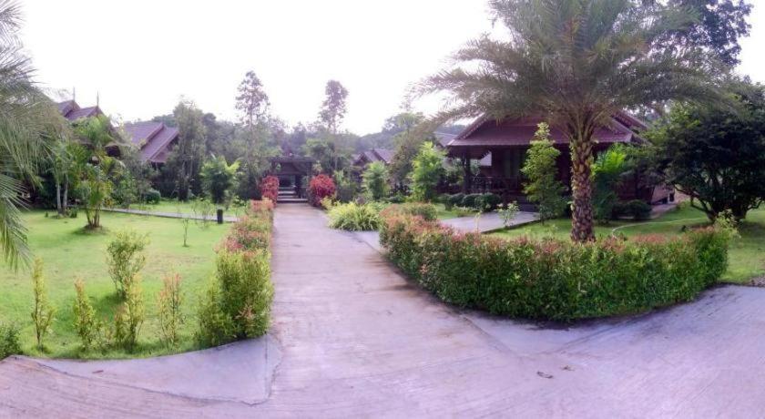 Burilamplai Resort Thung Yai Dış mekan fotoğraf
