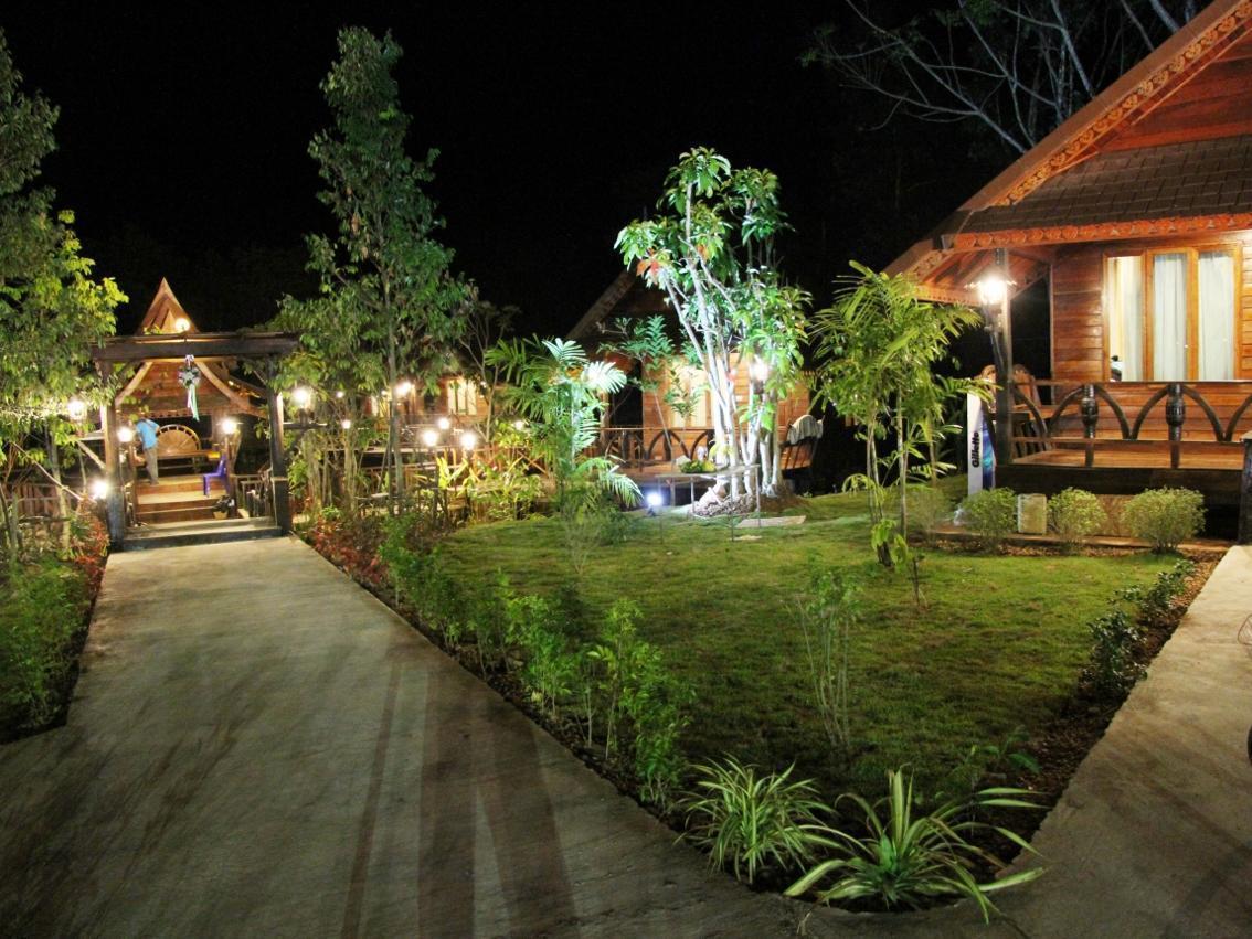 Burilamplai Resort Thung Yai Dış mekan fotoğraf